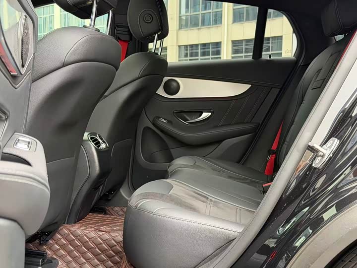 Mercedes-Benz GLC 2020 AMG GLC 63 4 MATIC+ SUV — фото 7