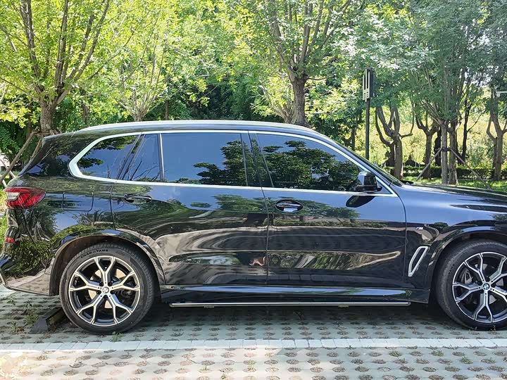 BMW X5 2022 x Drive 40 Li M — фото 5