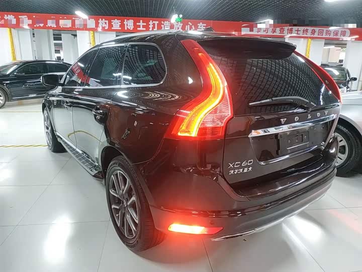Volvo XC60 2017 T 5 AWD — фото 23