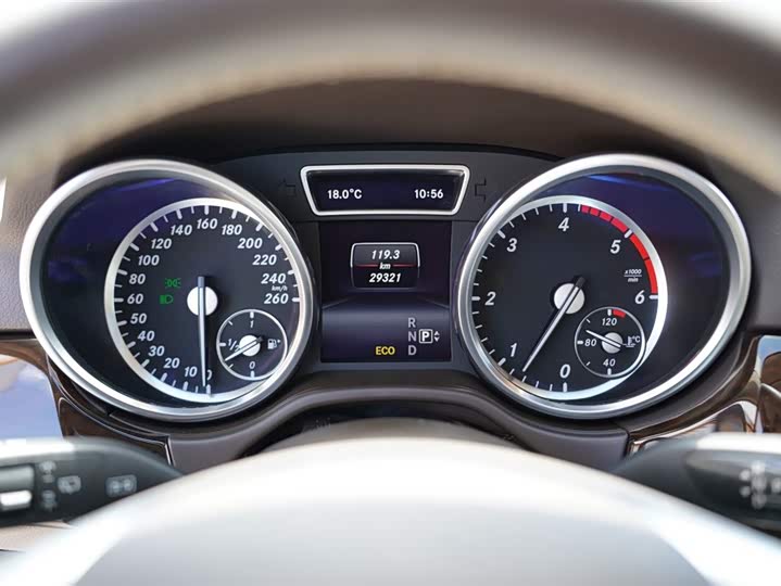 Mercedes-Benz M-Class 2014 ML 350 CDI 4 MATIC — фото 28