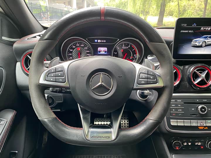 Mercedes-Benz GLA 2017 AMG GLA 45 4 MATIC — фото 16