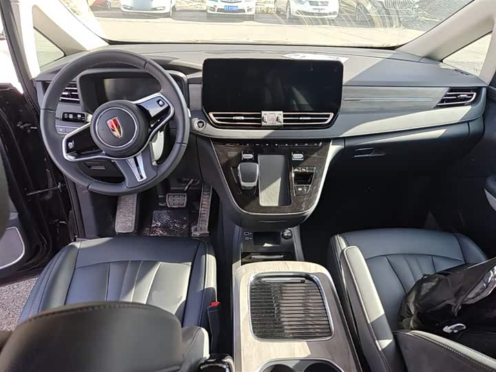 Hongqi HQ9 PHEV 2024 2.0 T 4 WD — фото 10