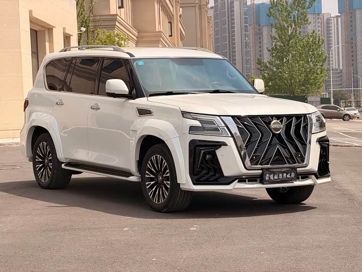 Nissan Patrol — фото 2