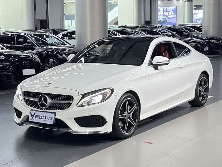 Mercedes-Benz C-Class — фото 1
