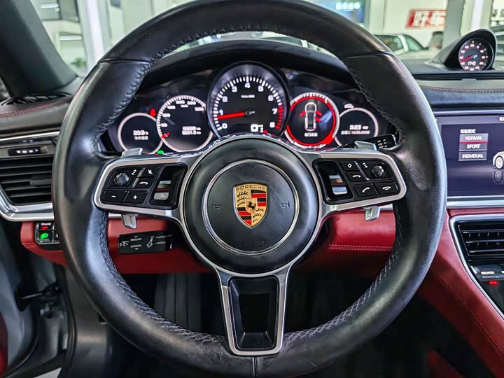 Porsche Panamera 2019 Panamera 2.9 T — фото 23