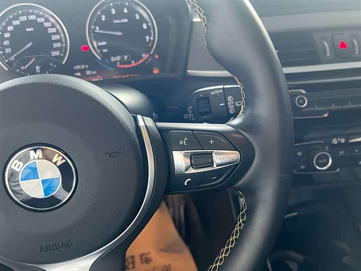 BMW X2 2023 x Drive 25i — фото 16