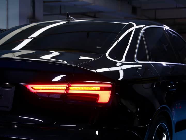 Audi S3 2019 S 3 2.0 T Limousine — фото 5