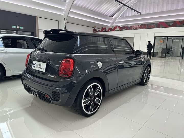 MINI Hatch — фото 16