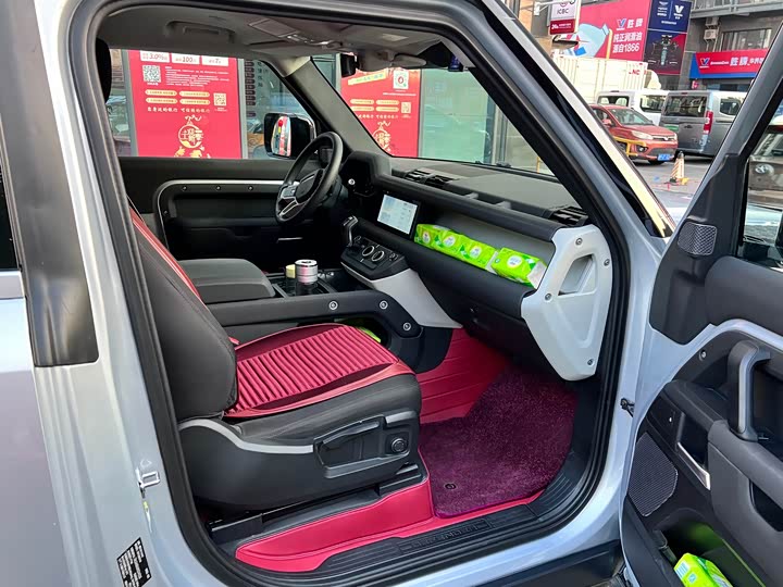 Land Rover Defender — фото 10