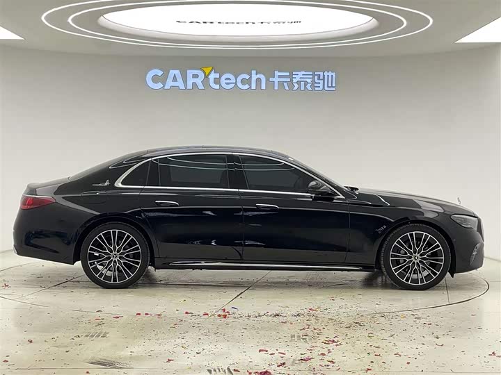 Mercedes-Benz E-Class 2025 E 300 L Premium — фото 4