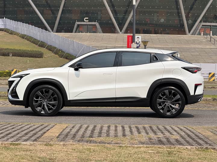 Changan UNI-T 2020 1.5 T Premium — фото 5