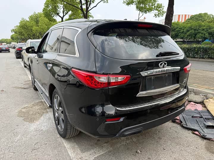 Infiniti JX 2013 JX 35 4 WD — фото 4