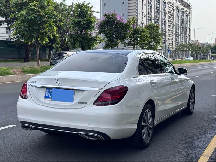 Mercedes-Benz C-Class рестайлинг C 260 L — фото 5