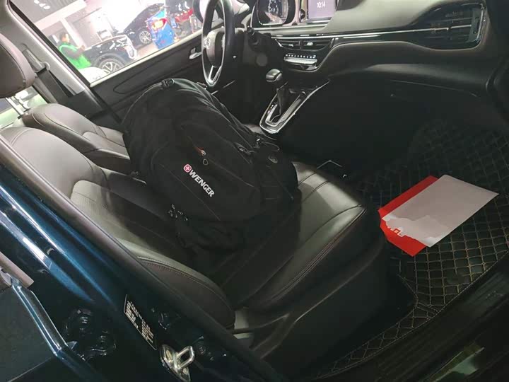 Trumpchi M6 2019 270 T DCT ( ) VI — фото 25