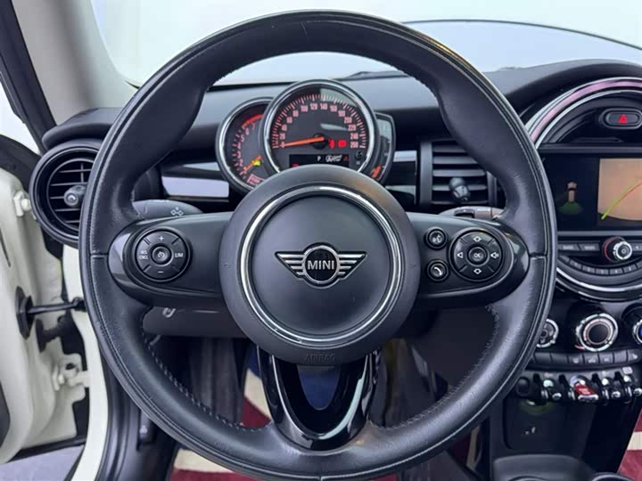 MINI Hatch — фото 15