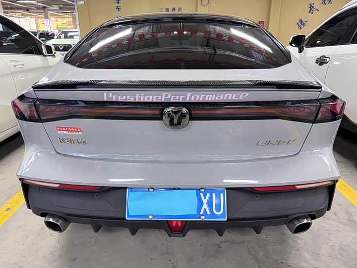 Changan UNI-V 2023 1.5 T — фото 19