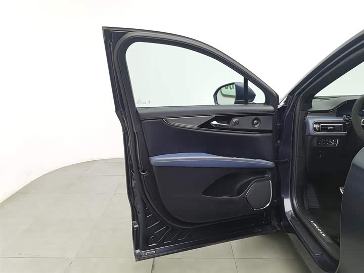Lincoln Nautilus — фото 8