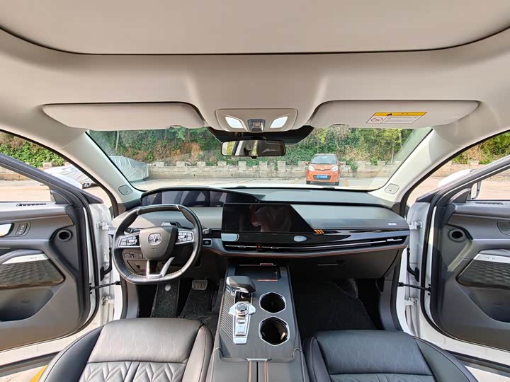 Changan UNI-K 2021 2.0 T Premium — фото 18