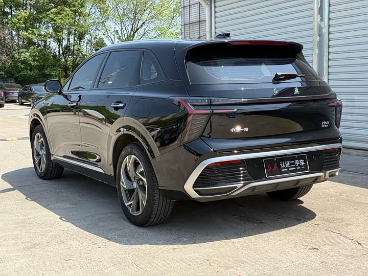 Hongqi HS3 PHEV 2024 115km — фото 6