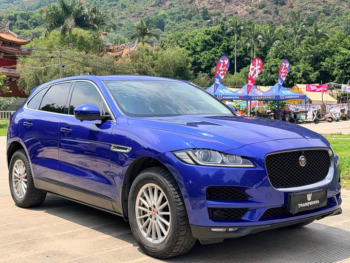 Jaguar F-PACE 2018 2.0 T 4 WD — фото 3