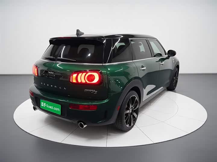 MINI Clubman — фото 7