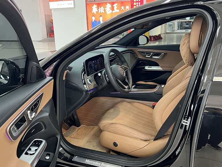 Mercedes-Benz E-Class 2024 E 300 L — фото 5
