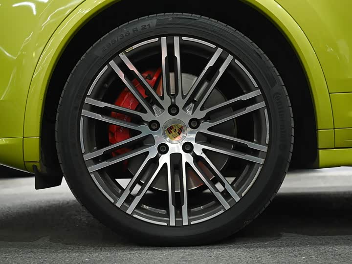 Porsche Cayenne 2015 Cayenne GTS 3.6 T — фото 15