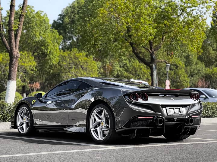 Ferrari F8 2019 Tributo 3.9 T V 8 — фото 21