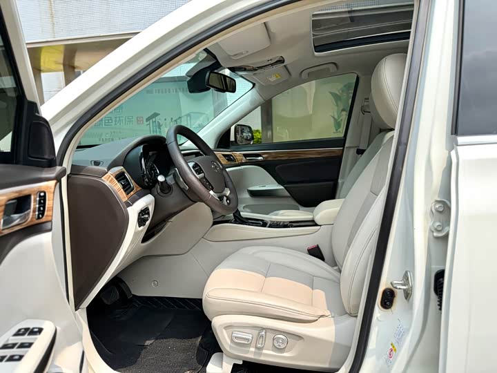Trumpchi GS8 2017 320 T 2 WD ( ) — фото 6