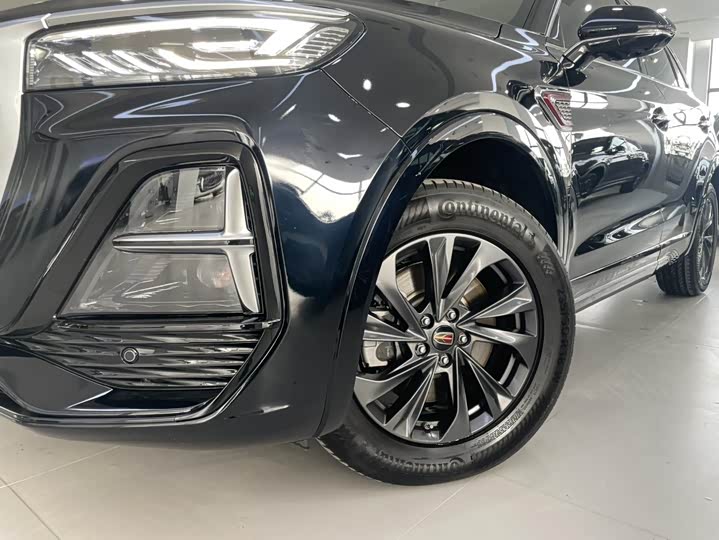 Hongqi HS5 2023 2.0 T Pro — фото 13