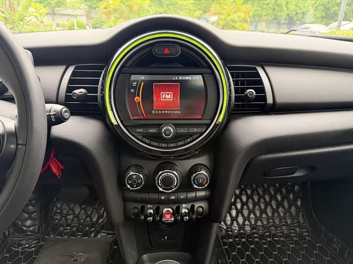 MINI Hatch — фото 15