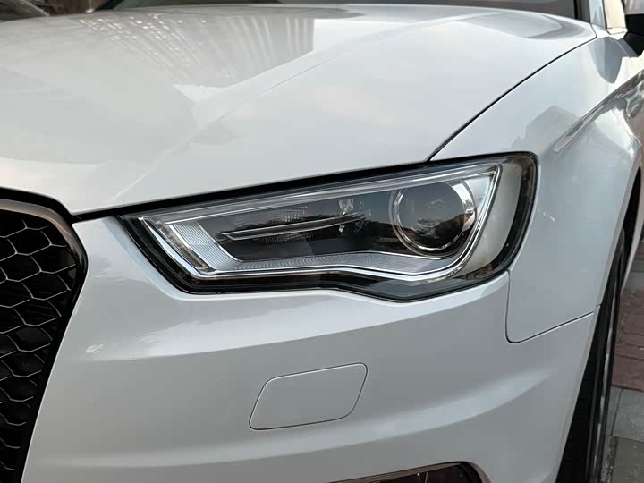 Audi A3 2015 Limousine 35 TFSI MT — фото 5