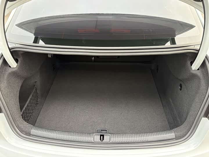 Audi A3 2018 30 Limousine 35 TFSI — фото 10