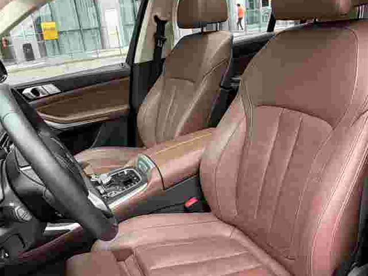 BMW X 7 2019 x Drive 40i Leading — фото 7