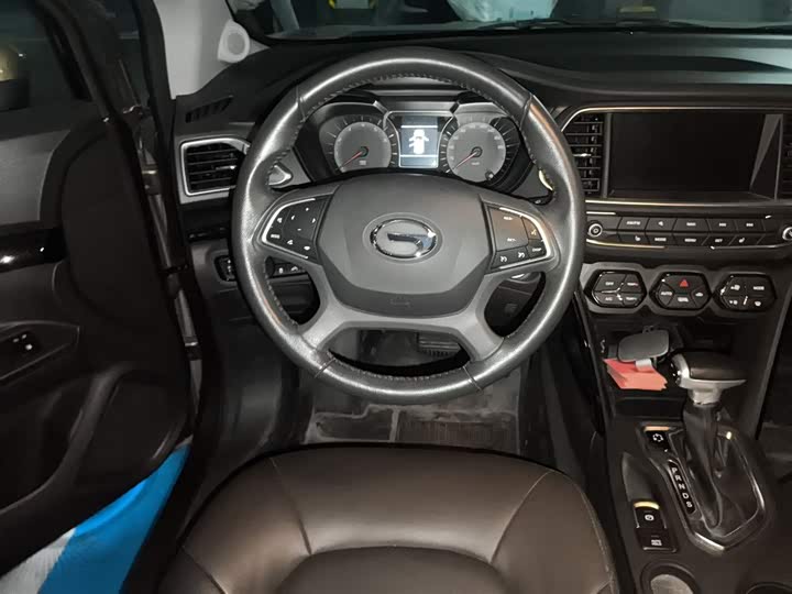 Trumpchi GS4 2017 235 T AT 2 WD — фото 3