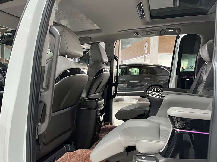 Trumpchi M8 2024 400 T — фото 6