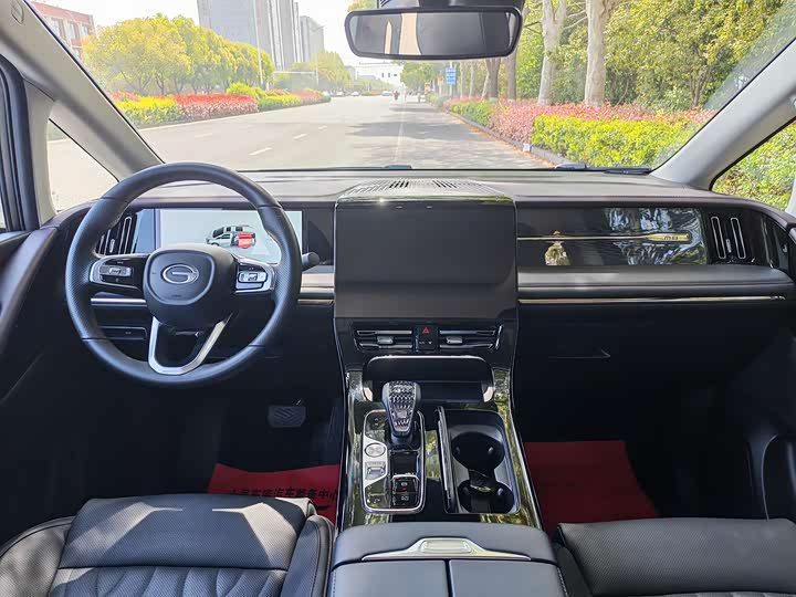 Trumpchi M8 2024 400 T — фото 13