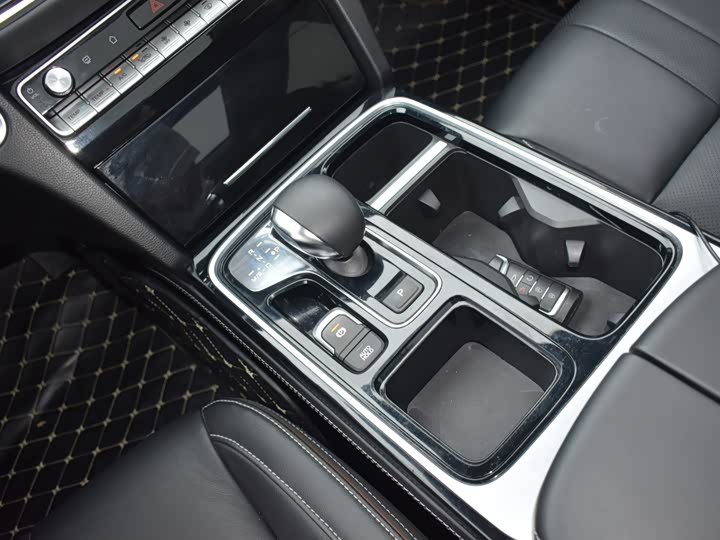 Trumpchi GS8 2019 390 T 2 WD ( ) — фото 18