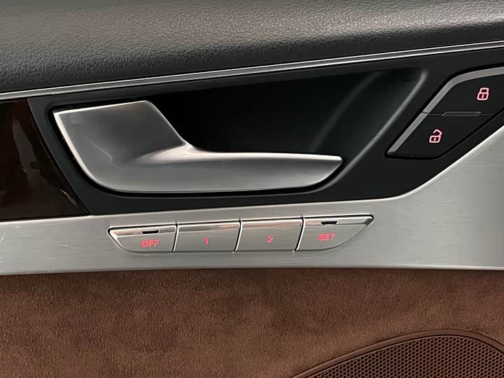 Audi A8 2016 A 8 L 45 TFSI quattro Comfort — фото 21