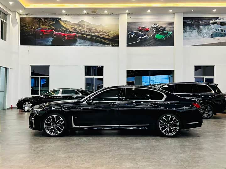 BMW 7-Series 2021 740 Li x Drive M — фото 3