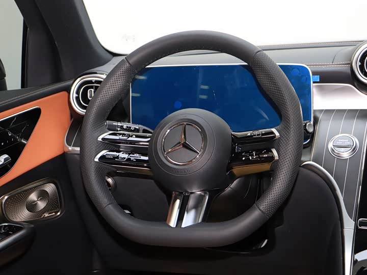 Mercedes-Benz GLC 2024 GLC 260 L 4 MATIC Luxury 5 — фото 20