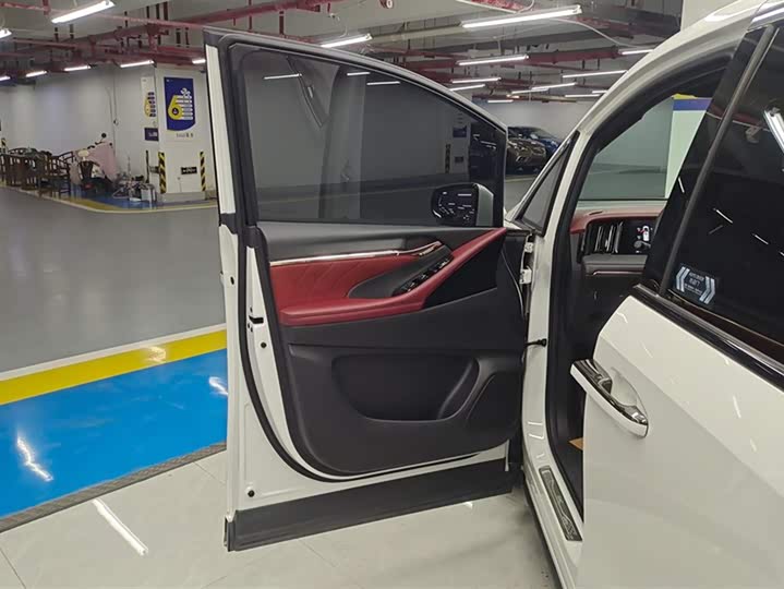Trumpchi M8 2023 400 T — фото 7