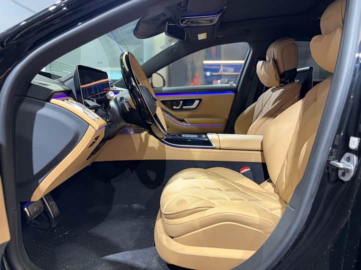 Maybach S-Class 2022 S 680 4 MATIC Virgil Abloh — фото 10