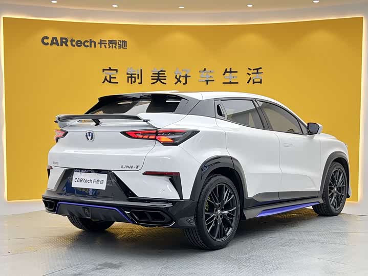 Changan UNI-T 2023 1.5 T Premium — фото 26