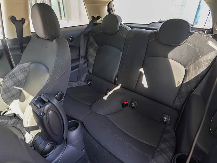 MINI Hatch — фото 15