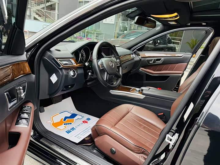 Mercedes-Benz E-Class E 320 L 4MATIC — фото 7