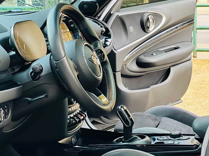 MINI Hatch — фото 11