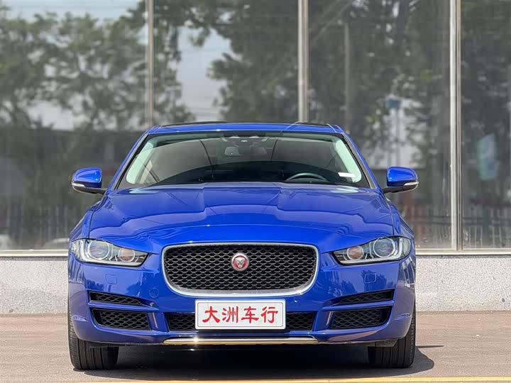 Jaguar XEL 2018 2.0 T 200 PS — фото 3
