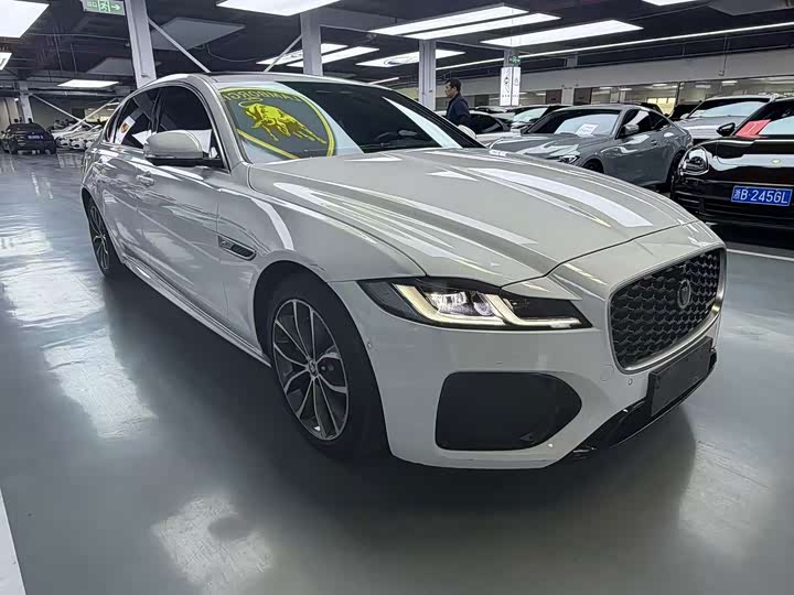Jaguar XFL 2021 XFL 2.0 T P 250 2 WD — фото 3