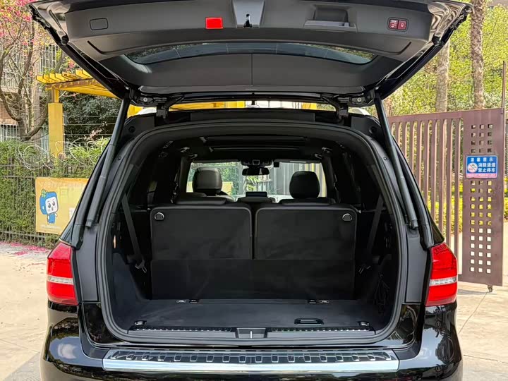 Mercedes-Benz GLS 2018 GLS 400 4 MATIC — фото 40
